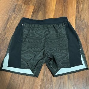 CHUBBIES Shorts Mens The Quests 5” Geometric Aztec